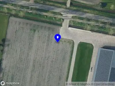 Ambulance naar de Drechterlandsedijk in Ursem vanwege personen te water