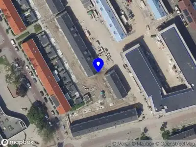 Brandweer met gepaste spoed naar de Johan Willem Frisostraat in Dordrecht vanwege een buitenbrand