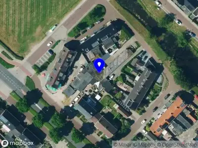 Brandweer met gepaste spoed naar de Secr Lammertsstraat in Coevorden vanwege een buitenbrand