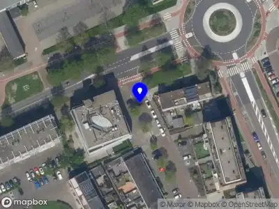 Ambulance met gepaste spoed naar de Rotterdamseweg in Vlaardingen