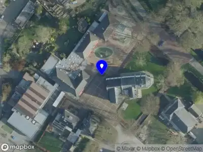 112 melding Brandweer met gepaste spoed naar de Kerkplein in Bruchem