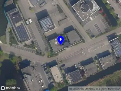 Ambulance met gepaste spoed naar de Barbizonlaan in Capelle aan den IJssel