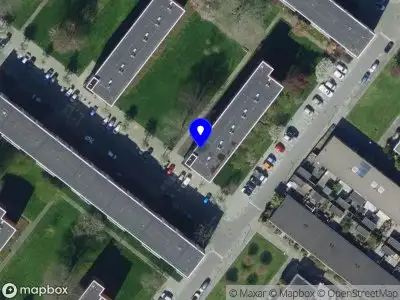 112 melding Ambulance met grote spoed naar de Tonijnstraat in Hoogvliet Rotterdam