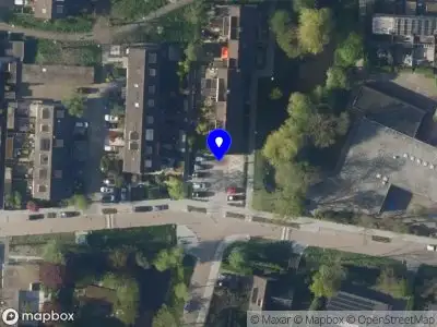 Brandweer met grote spoed naar de Groenoord in Alphen aan den Rijn vanwege afhijsen patient