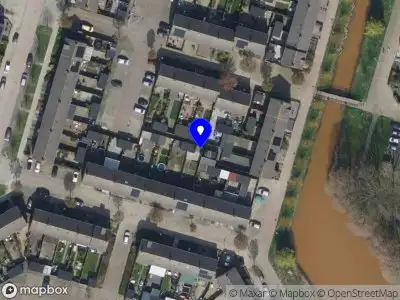 Brandweer met grote spoed naar de Gravendam in Oosterhout vanwege reanimatie