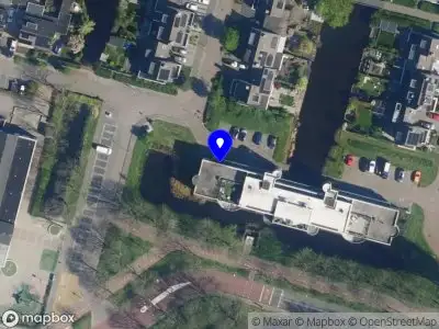 Ambulance met gepaste spoed naar de Euphraat in Uithoorn