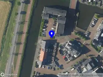 Brandweer met grote spoed naar de Huurdemanskamp in Bunschoten-Spakenburg vanwege gebouwbrand