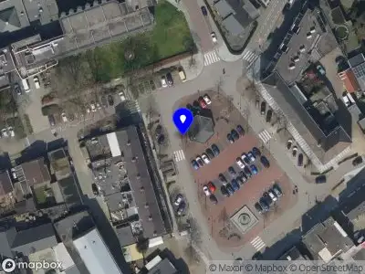 Brandweer met grote spoed naar de Den Deel in Made vanwege voertuigbrand