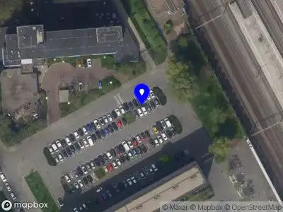 Ambulance met gepaste spoed naar de Aesopusplaats in Rotterdam