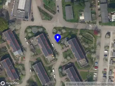 Ambulance met gepaste spoed naar de Mathildestraat in Rotterdam