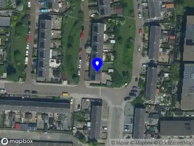 112 melding Brandweer met gepaste spoed naar de Leverkruidstraat in Landsmeer vanwege een buitenbrand