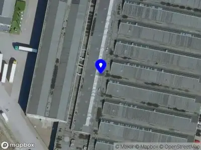 Brandweer met grote spoed naar de Zwaanstraat in Eindhoven vanwege voertuigbrand