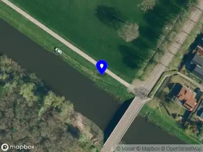 Politie naar de Rekkenseweg in Rekken vanwege aanrijding met letsel