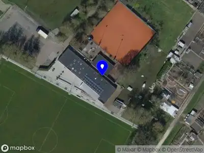 Brandweer met gepaste spoed naar de Sportlaan in Ooltgensplaat vanwege een buitenbrand