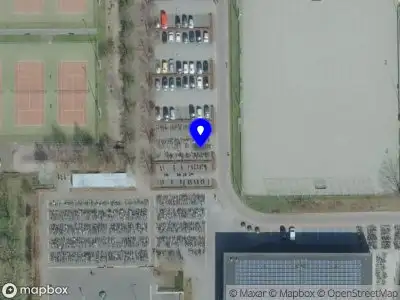 112 melding Brandweer met grote spoed naar de Prins Willem Alexander Sportpark in Veghel vanwege voertuigbrand