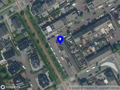 Brandweer met gepaste spoed naar de Decatlon in Assendelft vanwege een buitenbrand