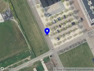 Brandweer met grote spoed naar de Berlijnplein in Utrecht vanwege voertuigbrand