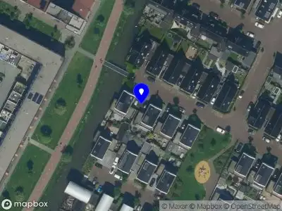 Brandweer met grote spoed naar de Ardennen in Purmerend vanwege gebouwbrand