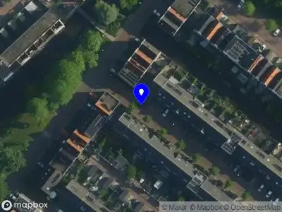 Brandweer met gepaste spoed naar de C. Kruyswijkstraat in Amsterdam