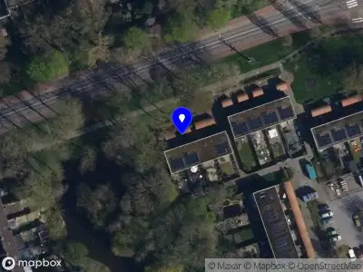 Brandweer en politie met grote spoed naar de Dukdalf in Groningen vanwege middelgrote brand