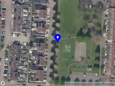 Ambulance met grote spoed naar de Fazantstraat in Lekkerkerk