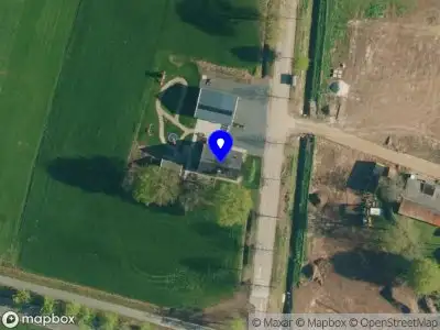 Brandweer met grote spoed naar de Lakendijk in Lichtenvoorde vanwege gebouwbrand