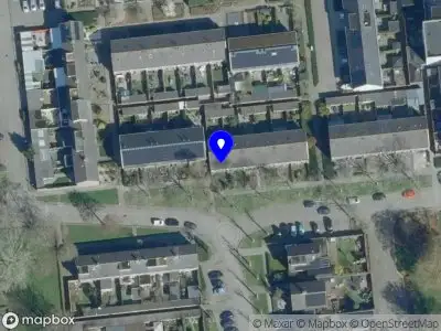 Brandweer met gepaste spoed naar de Meyerbeerstraat in Waalwijk vanwege een buitenbrand