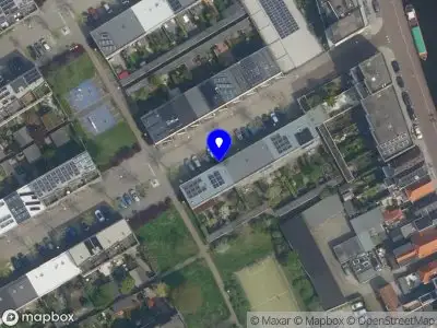 Brandweer met grote spoed naar de Laan van Van der Gaag in Delft vanwege middelgrote brand