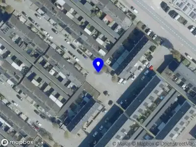 Brandweer met gepaste spoed naar de Wilhelmus Kervelstraat in 's-Hertogenbosch vanwege een buitenbrand