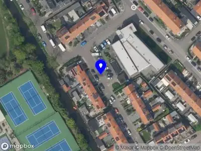 Ambulance met gepaste spoed naar de Fregatstraat in Nieuw-Lekkerland