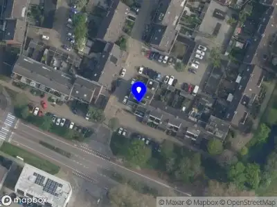 112 melding Brandweer met grote spoed naar de Klingeburg in Nieuwegein vanwege voertuigbrand