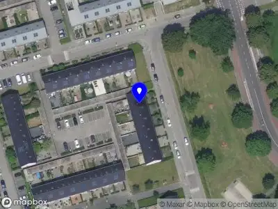 Brandweer met gepaste spoed naar de Pootlaan in Roosendaal vanwege een buitenbrand