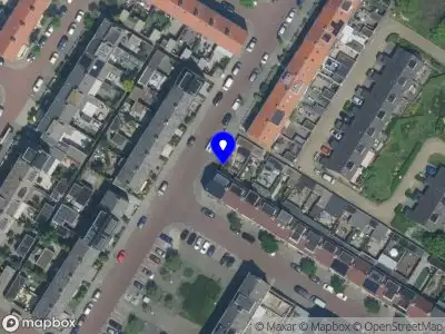 Brandweer met grote spoed naar de Raafstraat in IJmuiden vanwege voertuigbrand