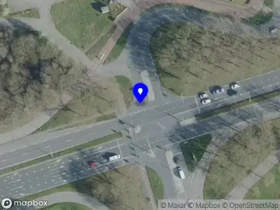 Brandweer met grote spoed naar de Van Rosenburgweg in Nijmegen vanwege voertuigbrand