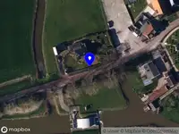 Brandweer met gepaste spoed naar de Hizzaarderlaan in Lollum