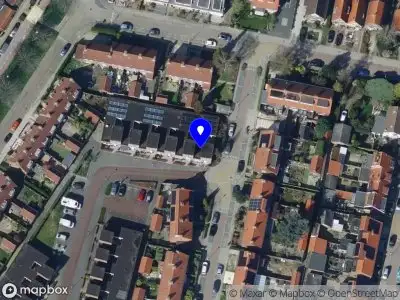 Ambulance met gepaste spoed naar de Witte de Withstraat in Oud-Beijerland