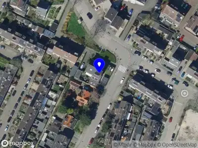 Ambulance met gepaste spoed naar de Nibbelinkstraat in Hendrik-Ido-Ambacht