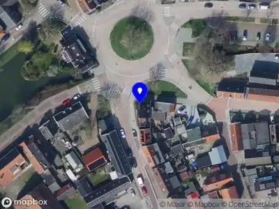 Ambulance met gepaste spoed naar de Dokter van der Bijlplein in 's-Gravendeel