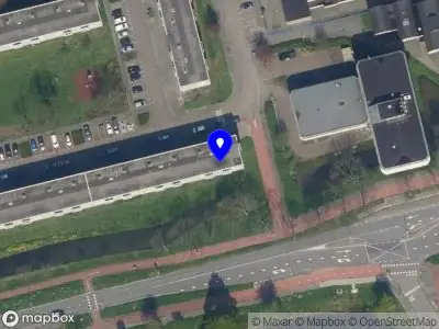 Ambulance met gepaste spoed naar de Dotterlei in Capelle aan den IJssel