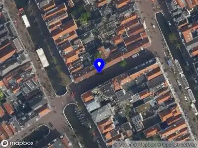 Politie met grote spoed naar de Peperstraat in Delft vanwege ongeval met letsel