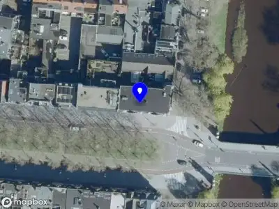 Politie naar de Stationsweg in 's-Hertogenbosch vanwege ongeval met letsel