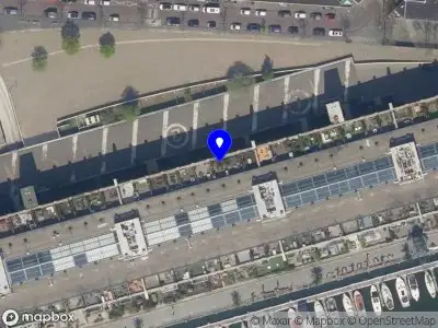 Brandweer met grote spoed naar de Handelsplein in Rotterdam