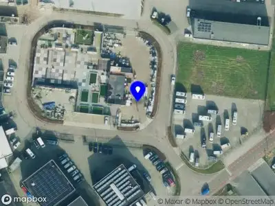 Brandweer met gepaste spoed naar de Nicolaus Ottostraat in Nijverdal vanwege een liftopsluiting