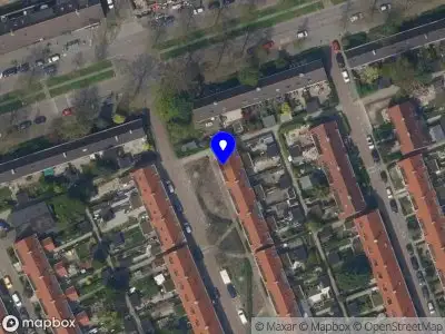 Ambulance met grote spoed naar de Molenwei in Rotterdam