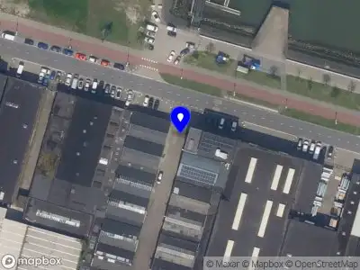 Brandweer met gepaste spoed naar de Gorzenpad in Rotterdam