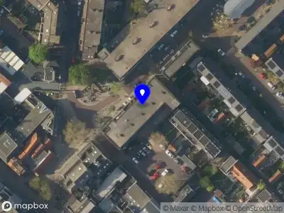 Ambulance met grote spoed naar de Domineeslaantje in Wassenaar