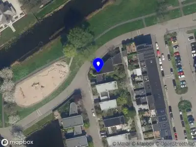 Ambulance met gepaste spoed naar de Jan van Tilburgstraat in Rotterdam