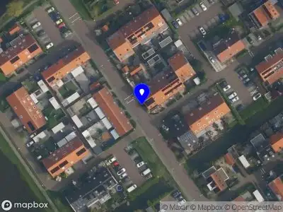 Ambulance met grote spoed naar de Waterweegbree in 's-Gravenhage