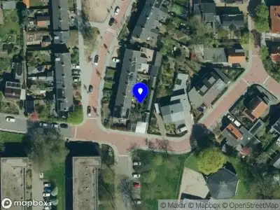 Brandweer met grote spoed naar de Alexander Verhuellstraat in Ede vanwege waarnemen gaslucht