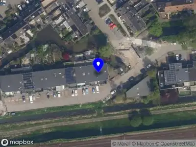 Ambulance met grote spoed naar de Spoorlaan in Capelle aan den IJssel